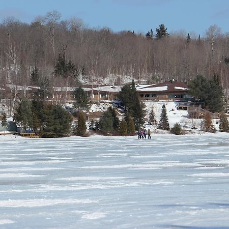 Dunlop Lake Lodge Elliot Lake Dış mekan fotoğraf